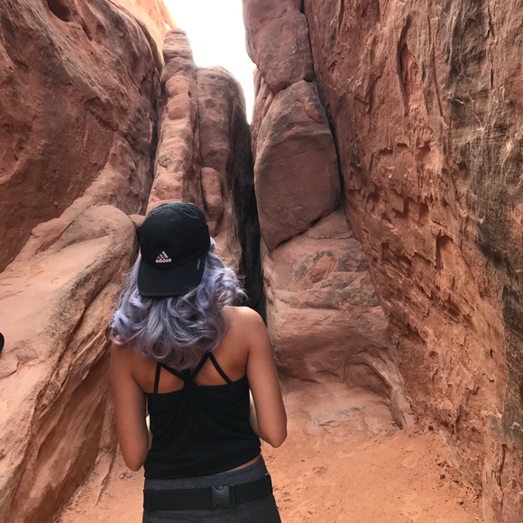 Meet your Posher, Yan - Picture 4 of 10